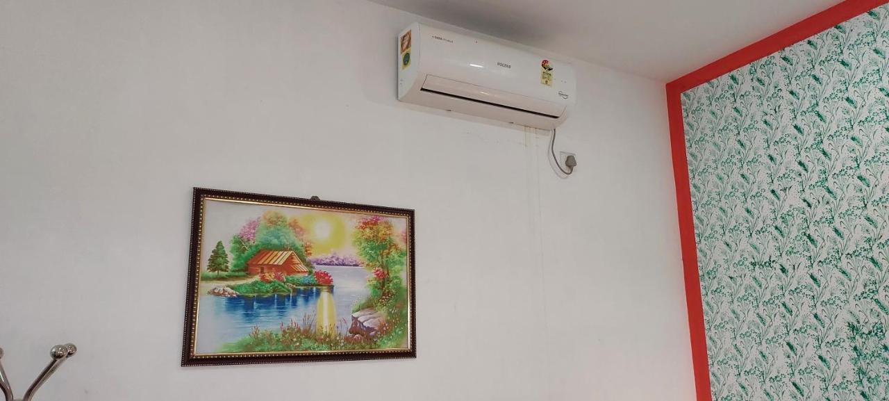 Marari Phoenix Beach Homestay Mararikulam Exteriör bild