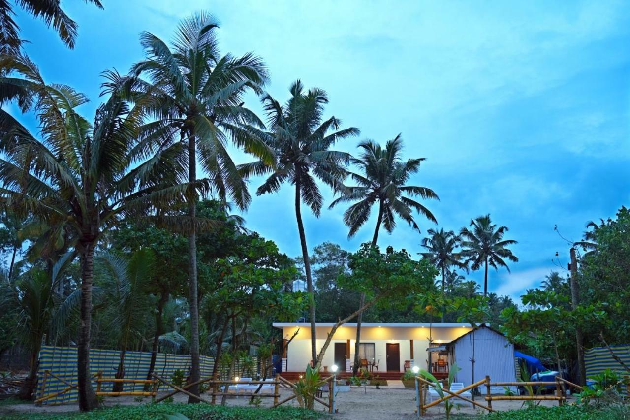 Marari Phoenix Beach Homestay Mararikulam Exteriör bild